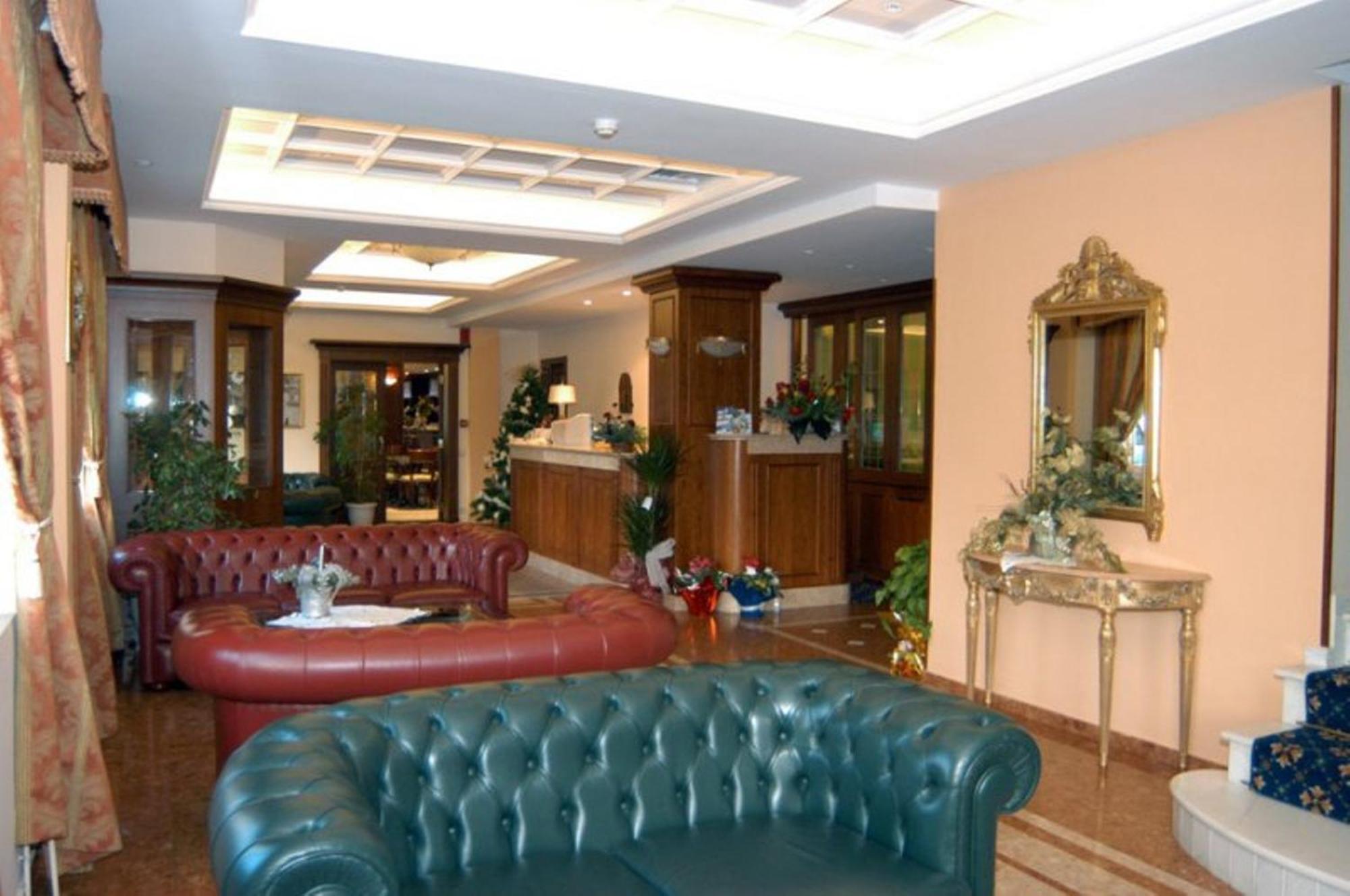Hotel Kastoria In Kastoria City Extérieur photo
