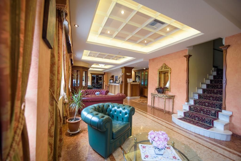 Hotel Kastoria In Kastoria City Extérieur photo