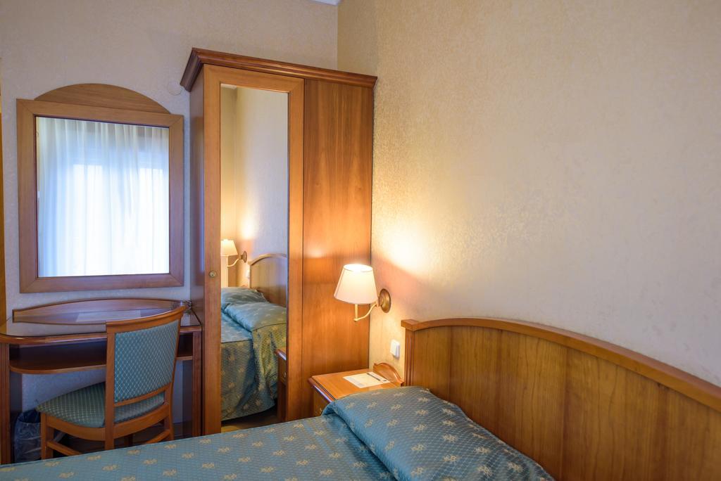Hotel Kastoria In Kastoria City Extérieur photo